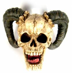 Picture of Marauder Skull Ornament (Large)