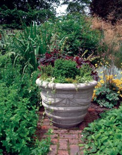 Picture of Large Draped Vase