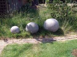 Picture of Stone Balls (Set of 3)