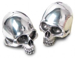 Picture of Mortius Skull Cruet Set (Salt and Pepper Holders)