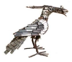 Picture of Lapwing Bird Metal Garden Ornament (Feeding)