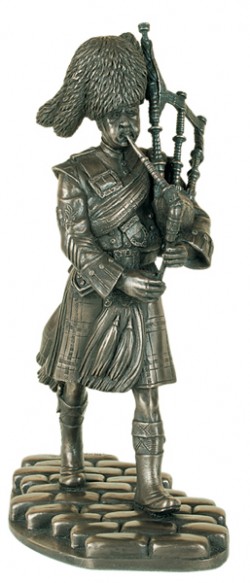 Picture of Pipe Major Bronze Figurine