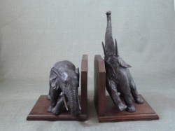 Picture of Elephant Bookends Bronze Sculptures