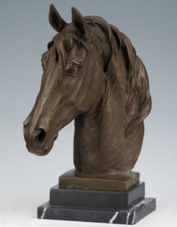 Picture of Bronze Horse Head Sculpture