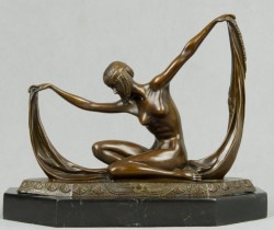 Picture of Isis Bronze Figurine