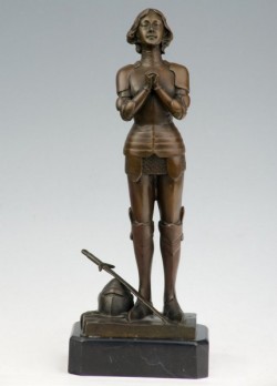 Picture of Joan of Arc Praying Bronze Statue