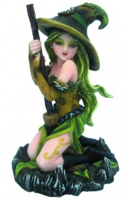 Picture of Dorothia the Green Witch (Small)