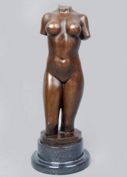Picture of Venus Bronze Statue