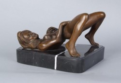 Picture of Erotic Nude Female Bronze Figurine