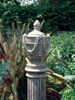 Picture of Tassled Urn with Lid