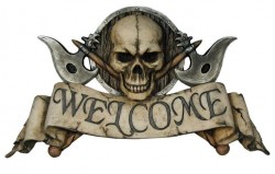 Picture of Skull and Axes Welcome Plaque 36 cm