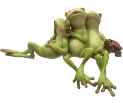 Picture of Three Frogs Shelf Sitter Ornament