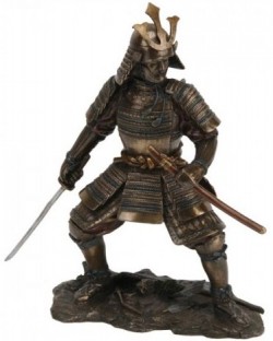 Picture of Samurai Ready for Battle Figurine