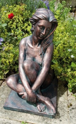 Picture of Dorothy Statue (Weathered Bronze)