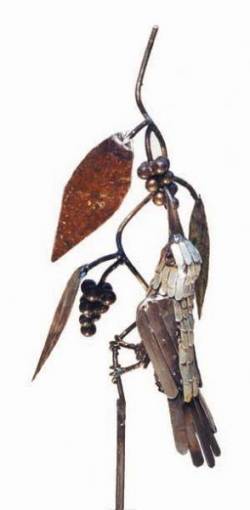 Picture of Sugar Bird on Stake Sculpture Ornament